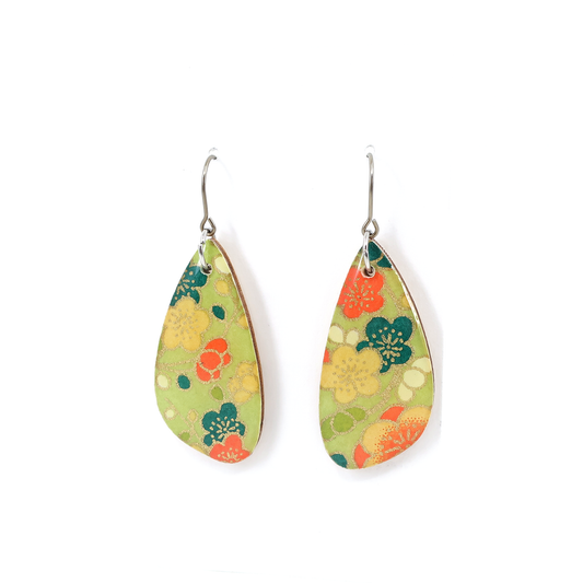 Floral Japanese Chiyogami earrings - Green